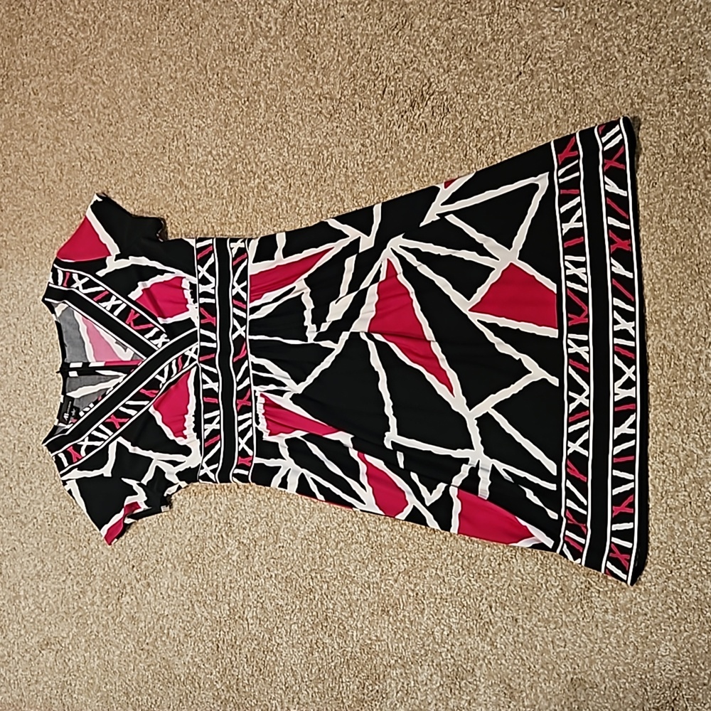 Geometric Print Fitted Mid Length Dress
